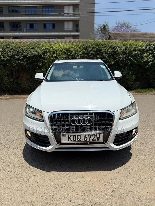 Audi Q5 2.0T Premium AWD quattro 2017 White