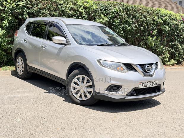 Nissan X-Trail 2.0 Petrol AWD 2016 Silver