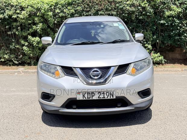 Nissan X-Trail 2.0 Petrol AWD 2016 Silver