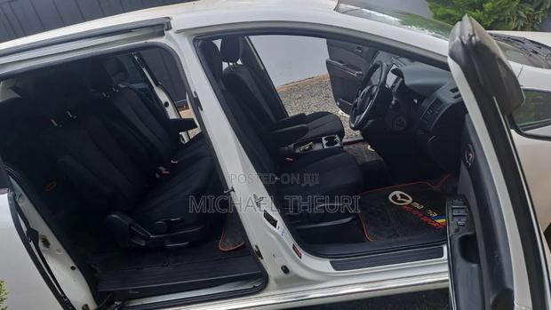 Mazda MPV 2014 White