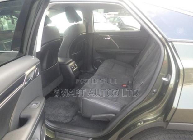 Lexus RX 300 2WD 2020 Green