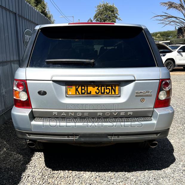 Land Rover Range Rover Sport Supercharged 4x4 (4.2L 8cyl 6A) 2006 Silver