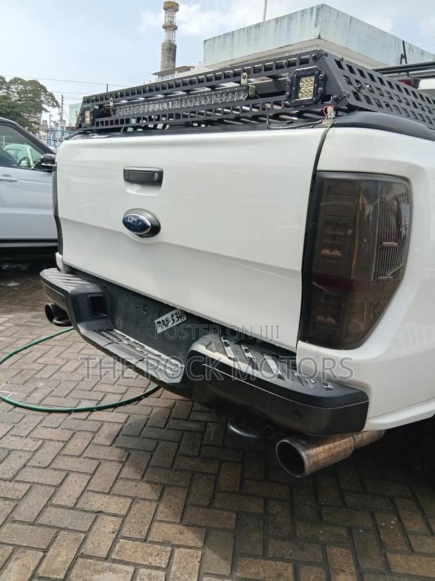 Ford F-150 Lightning 2022 White