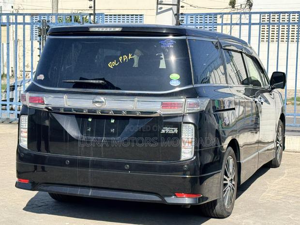 Nissan Elgrand 2019 Black
