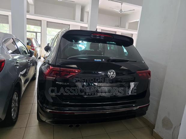 Volkswagen Tiguan 2019 Black