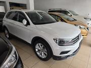 Volkswagen Tiguan 2.0T SE AWD 4MOTION 2019 White for sale