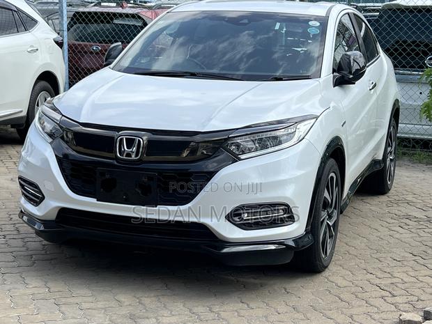 Honda Vezel 2019 White