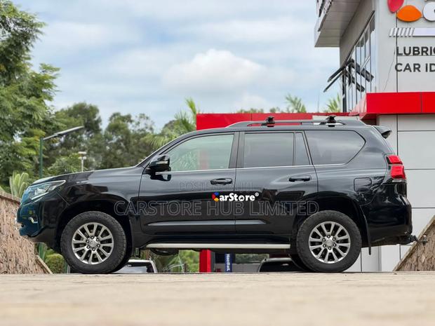 Toyota Land Cruiser Prado 2.8 2020 Black