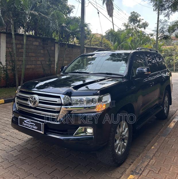 Toyota Land Cruiser 4.5 V8 TD 2016 Black