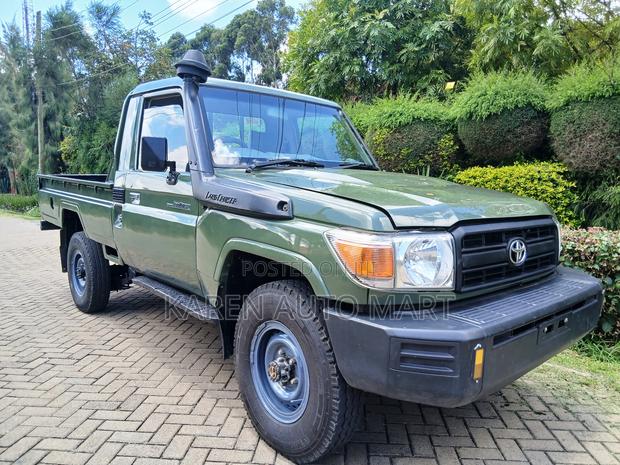Toyota Land Cruiser 79 Series 2016 Green
