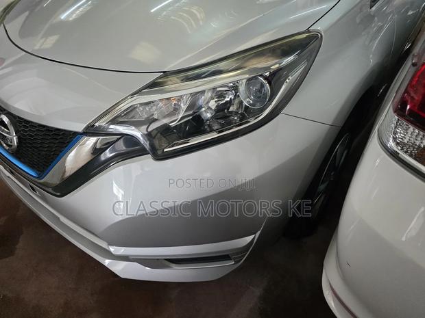 Nissan Note 1.2 Hybrid 2019 Silver