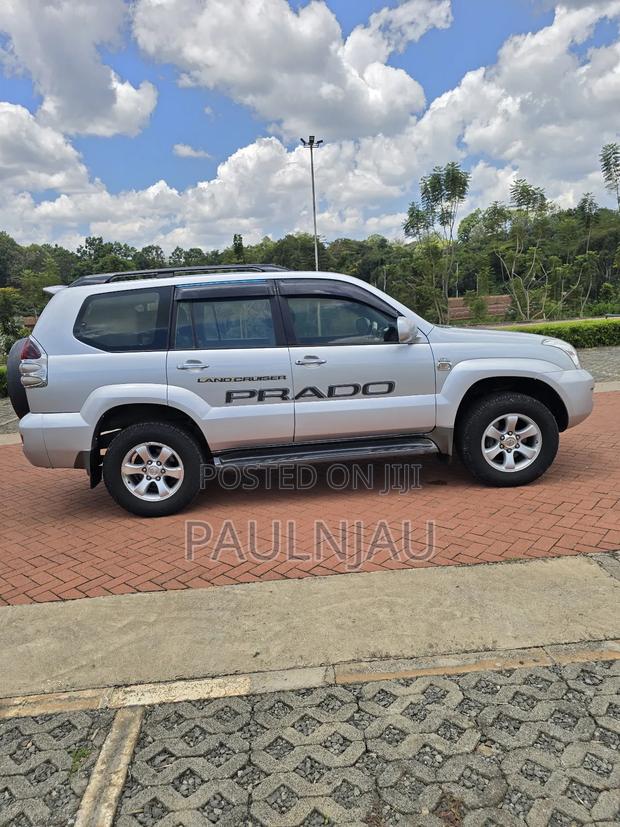 Toyota Land Cruiser Prado 2006 Silver