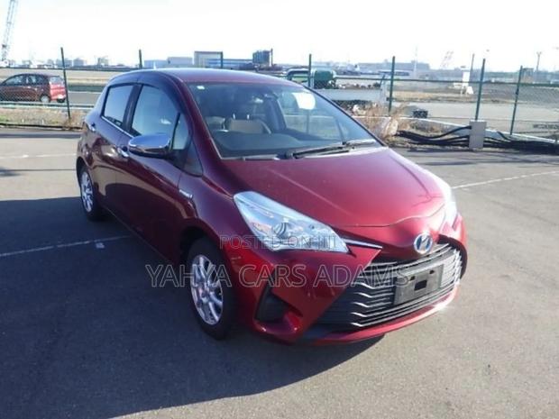 Toyota Vitz 1.5 FWD Hybrid 5dr 2019 Red