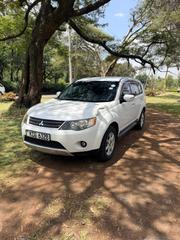 Mitsubishi Outlander 2.4 GLS Automatic 2009 White for sale