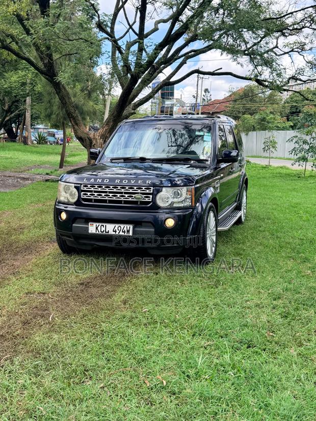 Land Rover Discovery 2010 Blue