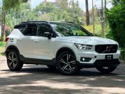 Volvo XC40 T5 Petrol AWD 2019 White for sale