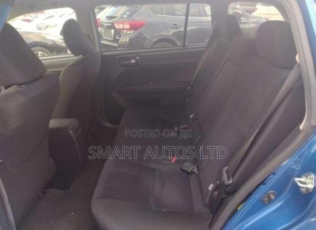 Toyota Corolla Fielder 1.5 Hybrid FWD 2019 Blue