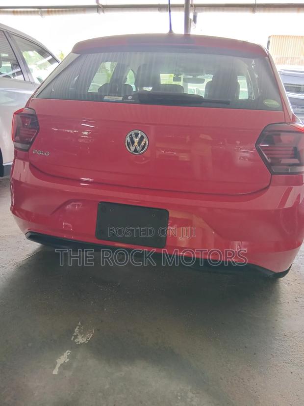 Volkswagen Polo 2018 Red