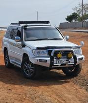 Toyota Land Cruiser 100 4.2 TD Executive 2004 White for sale