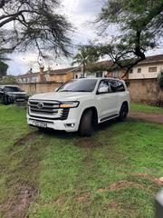 Toyota Land Cruiser 4.6 V8 AX G Selection 2015 White for sale