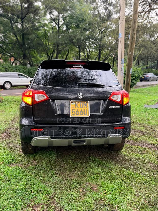 Suzuki Escudo 2016 Black