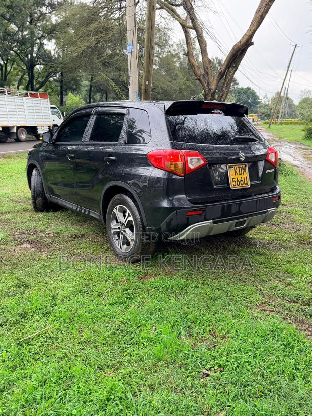 Suzuki Escudo 2016 Black