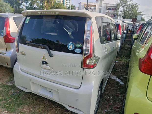 Mitsubishi EK Wagon 2018 White