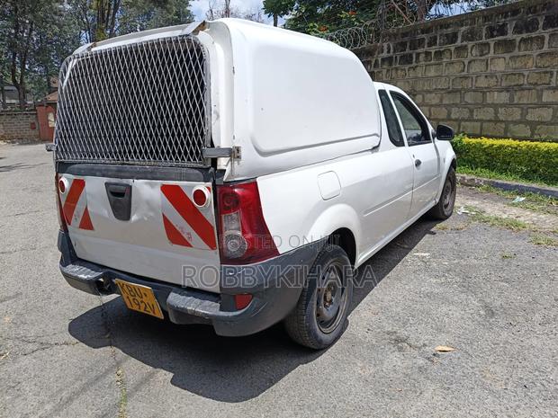 Nissan NP200 2012 White