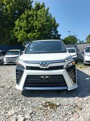 Toyota Voxy 2020 White for sale