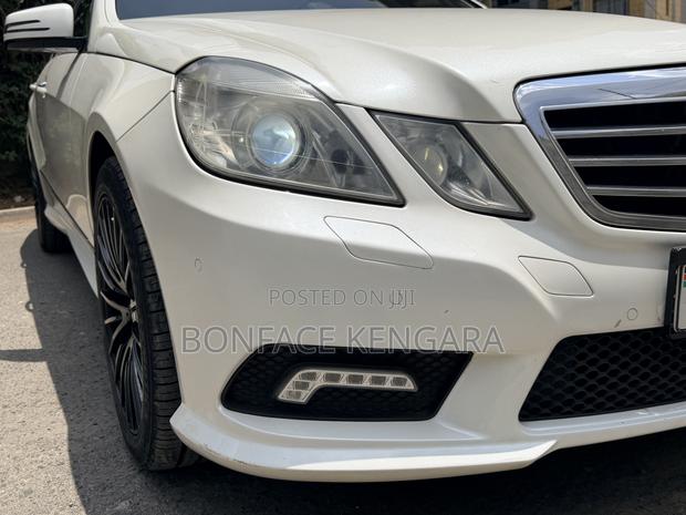 Mercedes-Benz E350 Base 4dr Sedan RWD (3.5L 6cyl 7A) 2012 White