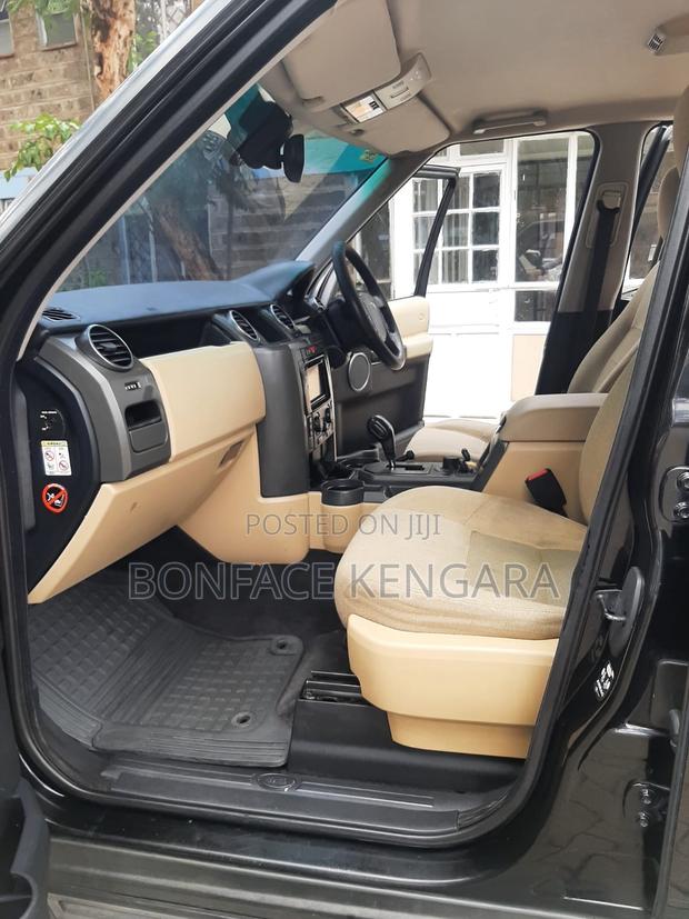 Land Rover Discovery 2006 Black