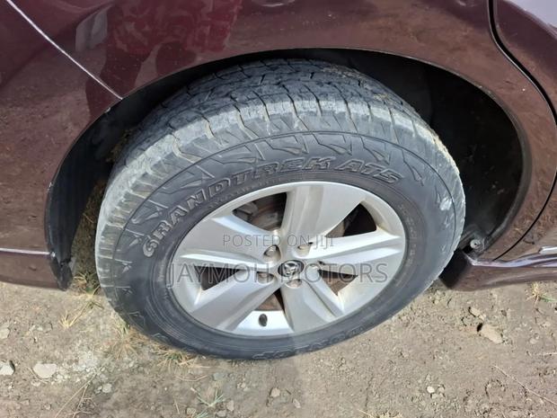 Toyota Harrier 2016 Maroon