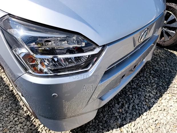 Daihatsu Mira 2019 Silver