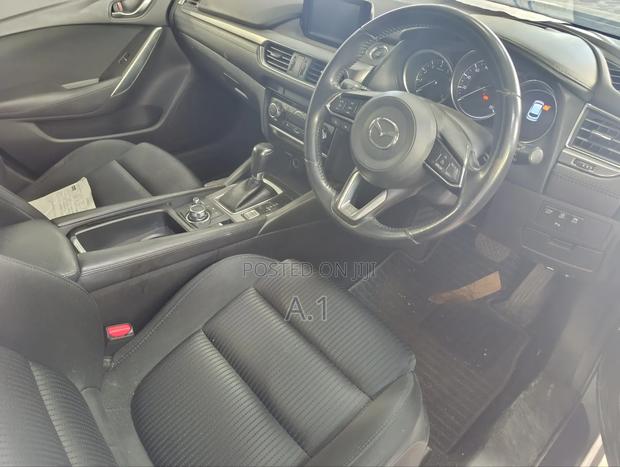 Mazda Atenza 2018 Silver
