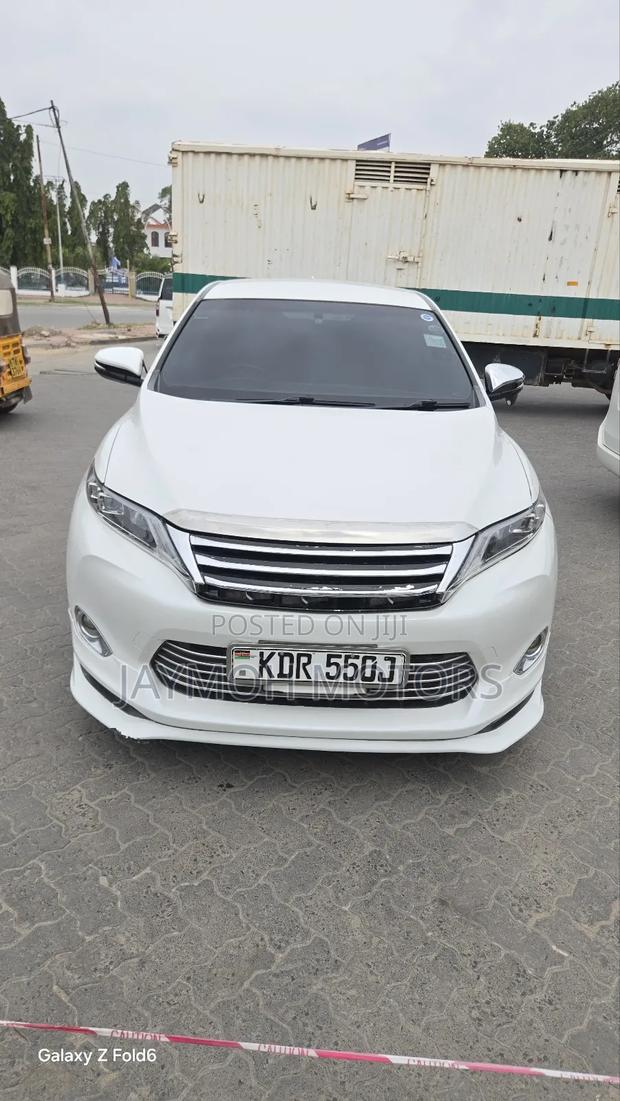 Toyota Harrier 2017 Pearl