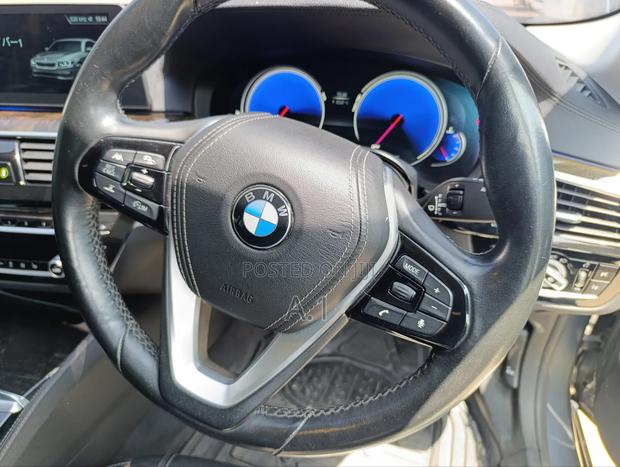BMW 530i 2018 Gray