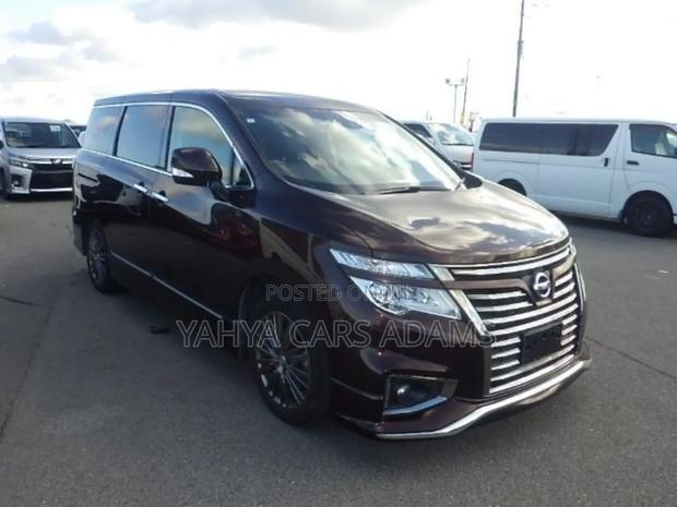 Nissan Elgrand 2019 Brown