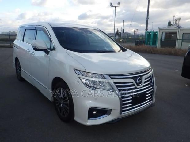 Nissan Elgrand 2019 White
