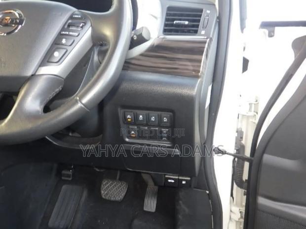 Nissan Elgrand 2019 White
