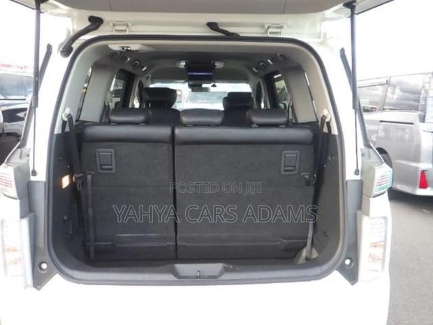 Nissan Elgrand 2019 White
