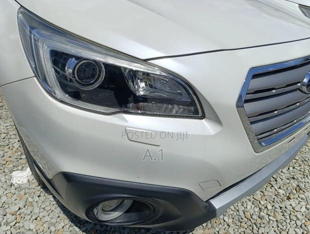 Subaru Outback 2.5i AWD 2018 White
