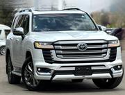 Toyota Land Cruiser LC300 2023 White for sale