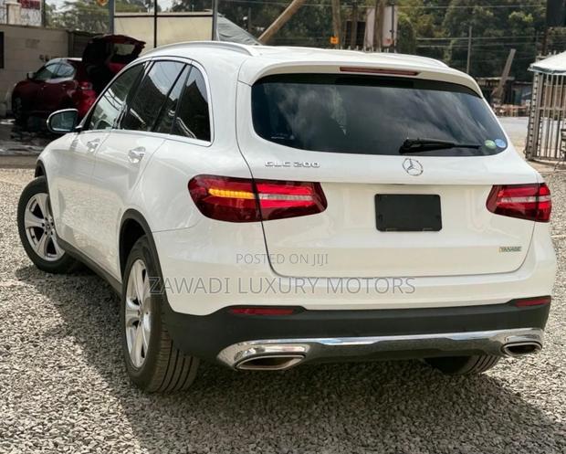Mercedes-Benz GLC-Class 2018 White