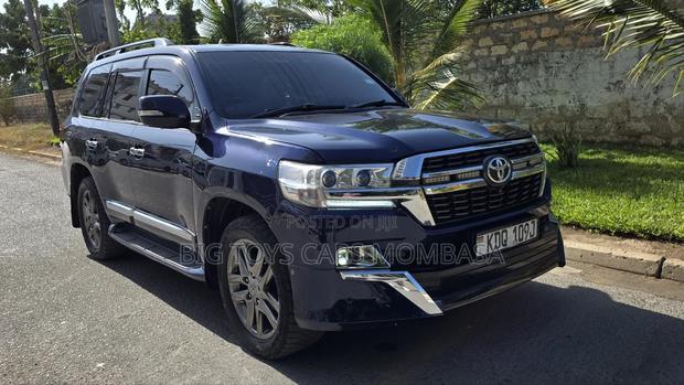 Toyota Land Cruiser 4.6 V8 ZX 2014 Black