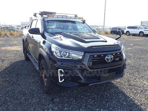 Toyota Hilux Revo Double Cab Deisel 2.4 AWD 2019 Black