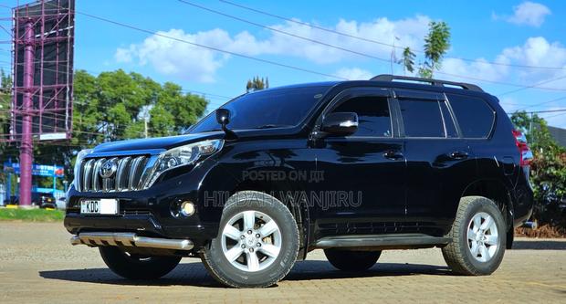 Toyota Land Cruiser Prado 2016 Black