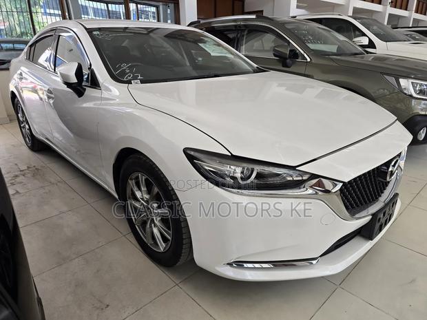 Mazda Atenza 2019 White