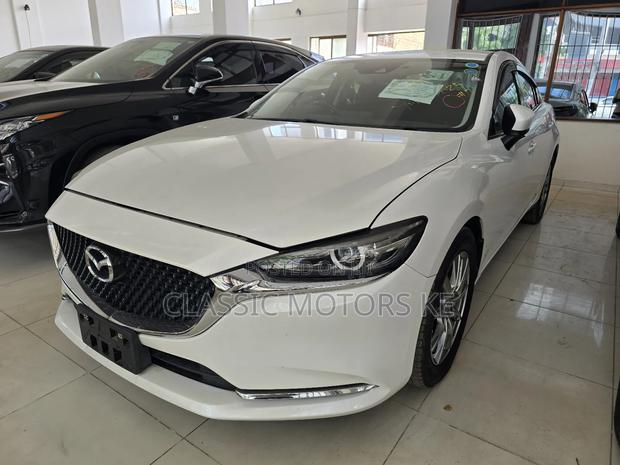 Mazda Atenza 2019 White