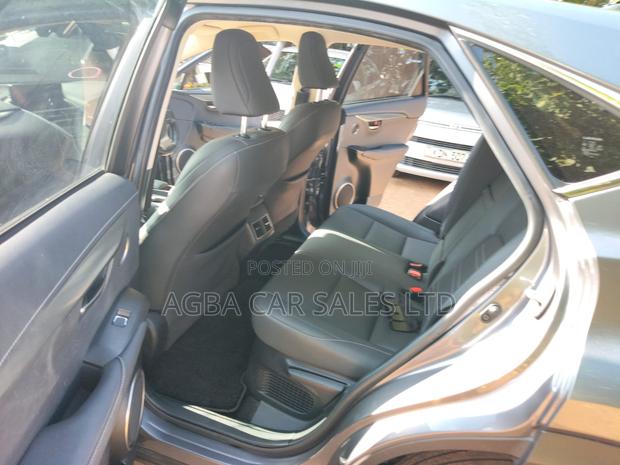Lexus NX 300 FWD 2019 Gray
