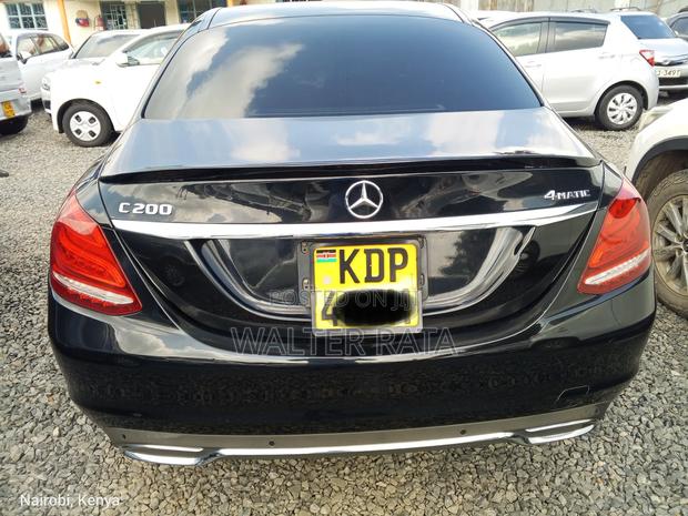 Mercedes-Benz C200 2017 Black